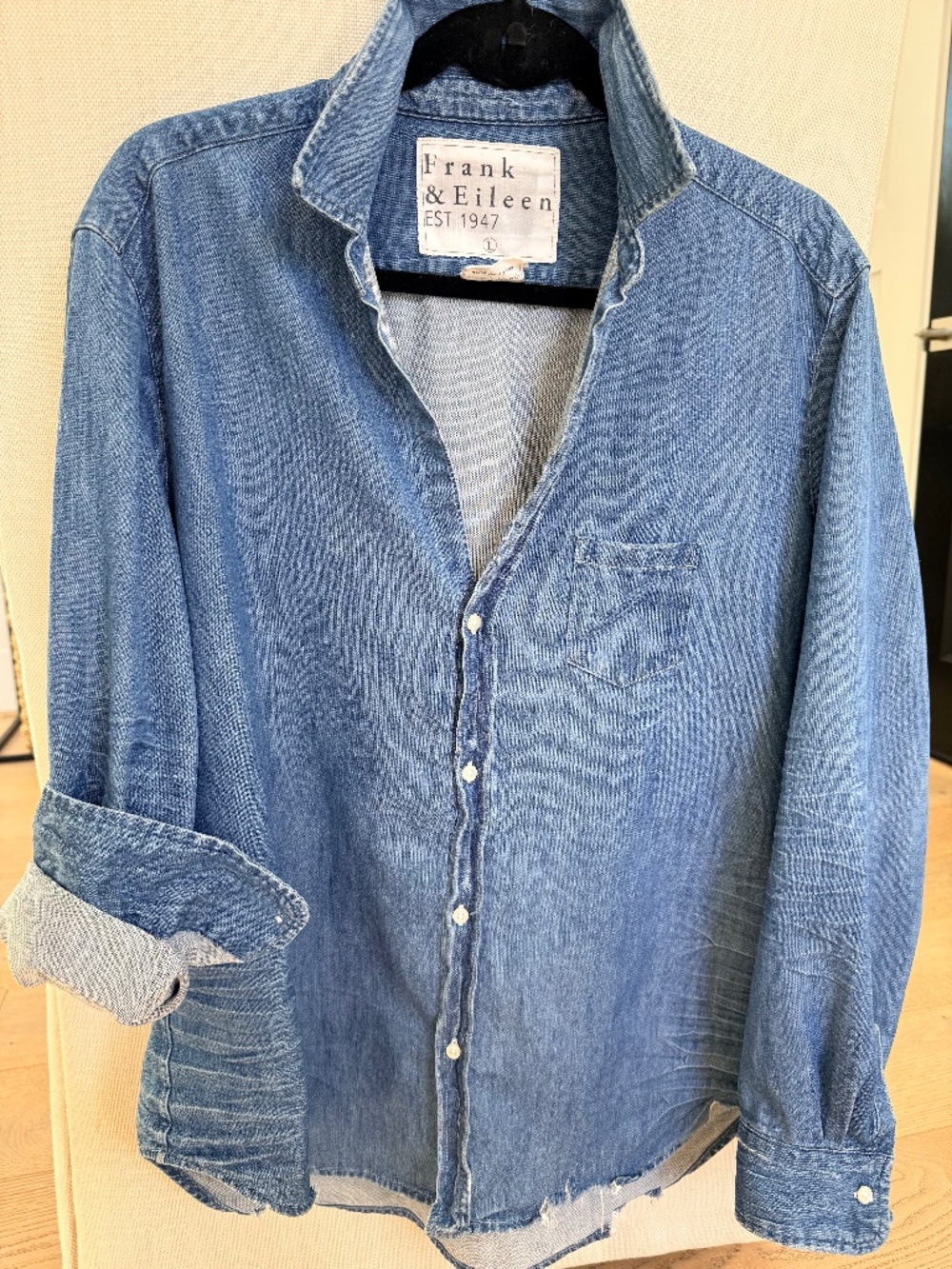 Frank & Eileen - Eileen famous denim relaxed button up